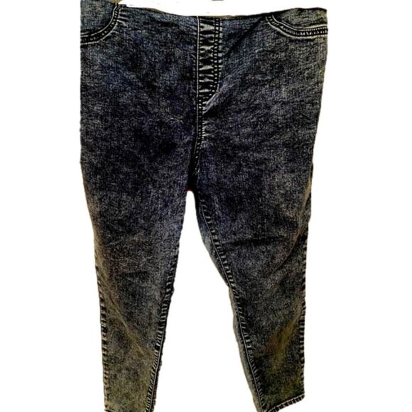 Denim - Women’s Plus Jean Style Leggings
